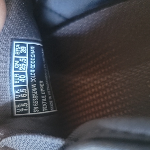 SKECHERS Men's Creston Moseco Slip-On Shoes - Picture 6 of 6